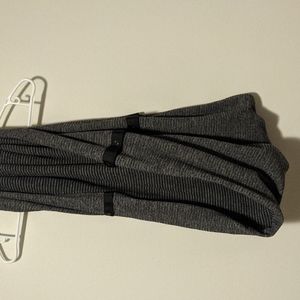 Lululemon Vinyasa scarf
